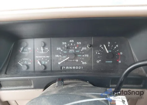 1994 Ford Ranger z USA, uszkodzony, nr VIN 1FTCR10X8RPC46594